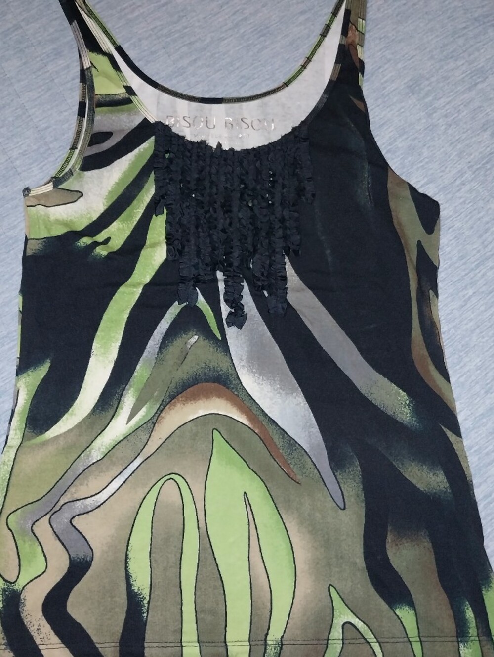 Bisou Bisou Black and Green Abstract Ruffle Tank